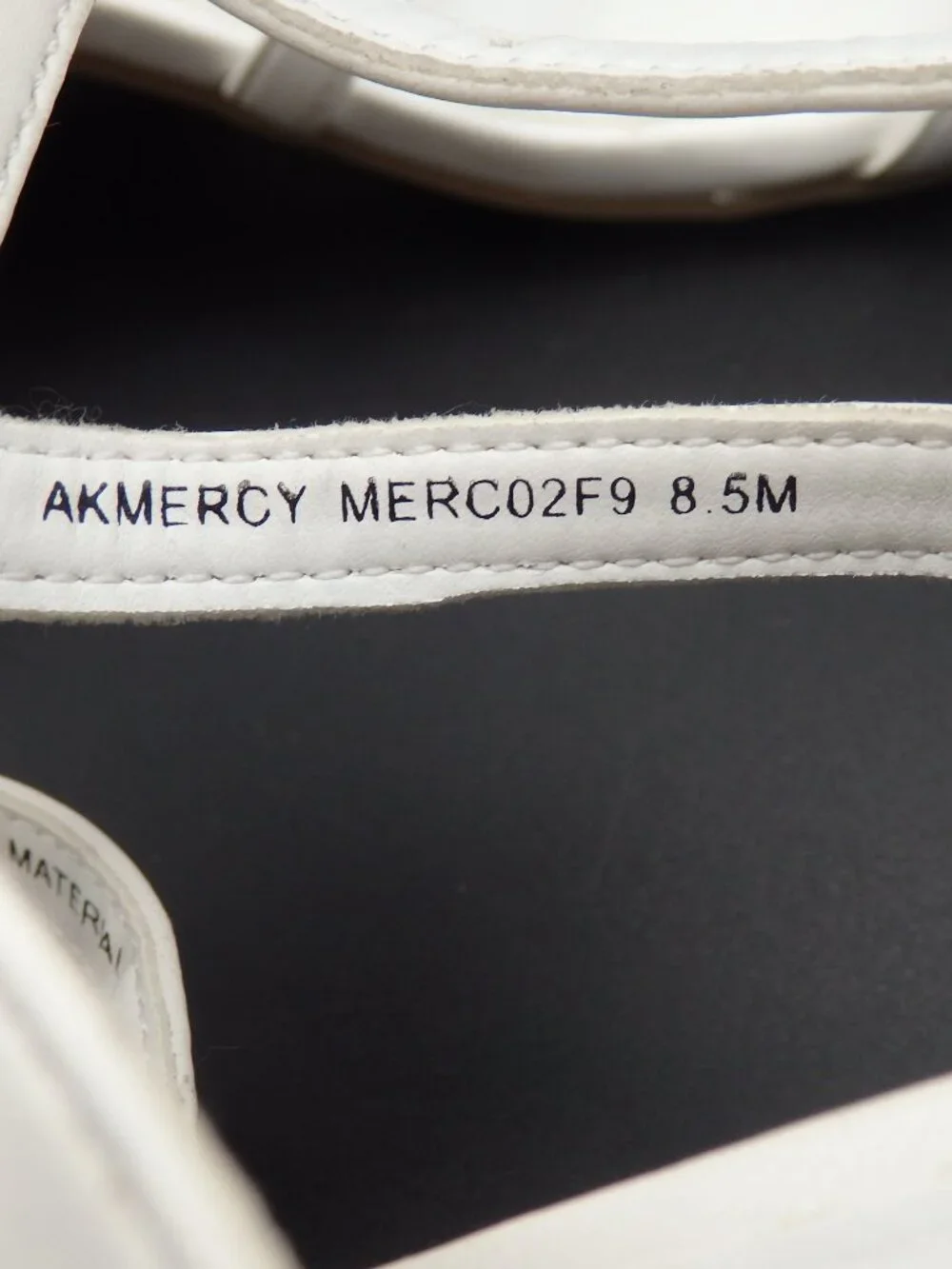 Anne Klein size heel